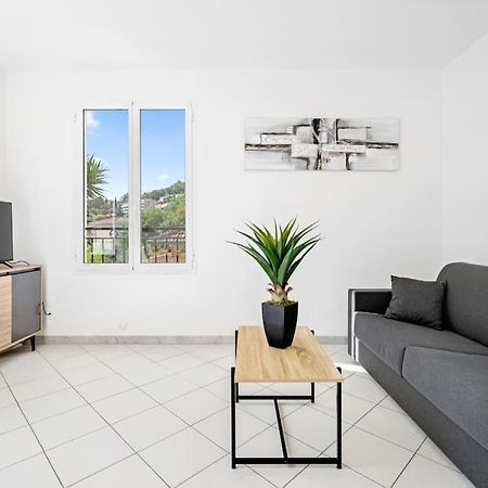 La Villa Julia - Calme - Spacieux - Parking Prive - Climatisation マントン エクステリア 写真