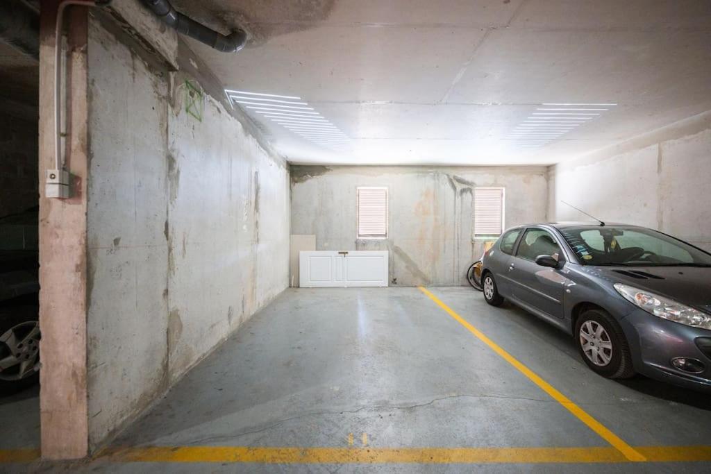 La Villa Julia - Calme - Spacieux - Parking Prive - Climatisation マントン エクステリア 写真